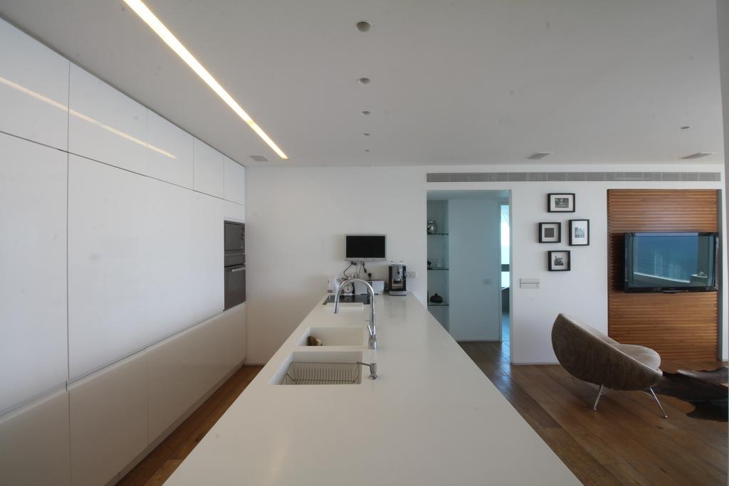 Sea Apartment Netanya Exterior photo
